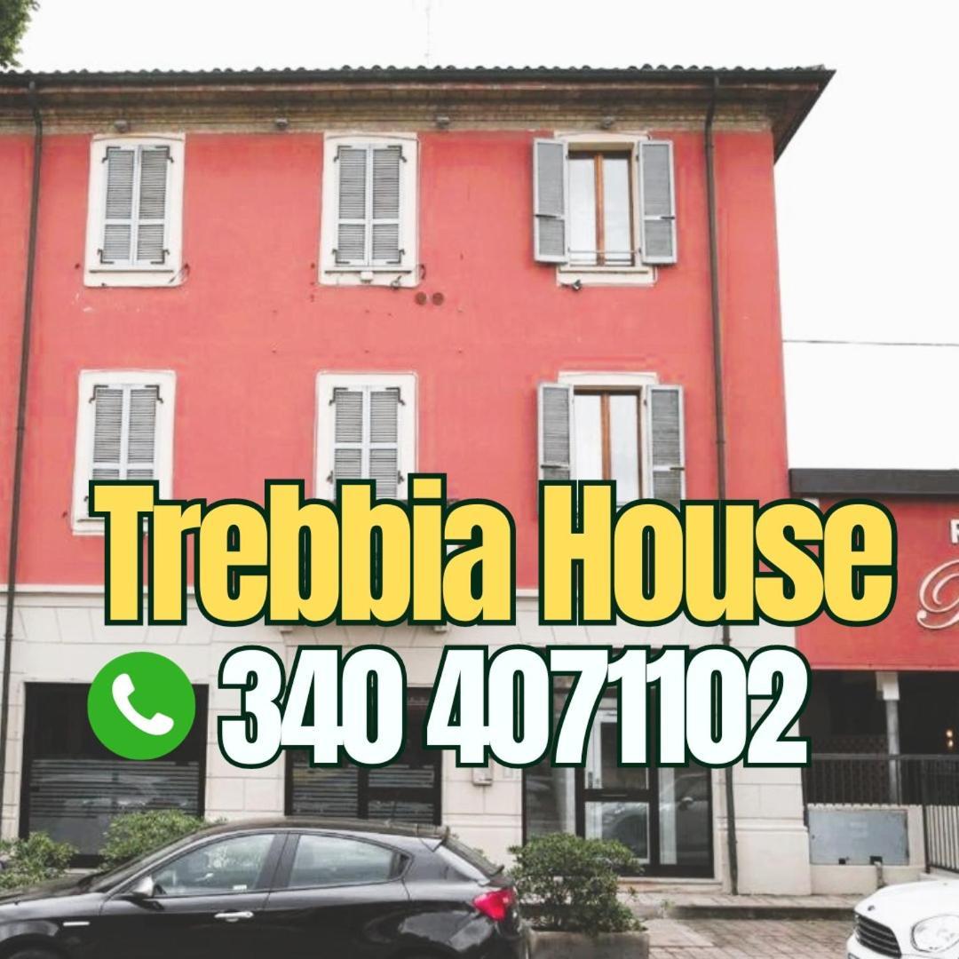 Апартаменти La Francigena - Trebbia House П'яченца Екстер'єр фото